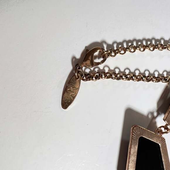 New York and Company Black and Gold Tone Necklace 32” Statement Dramatic - Picture 9 of 13